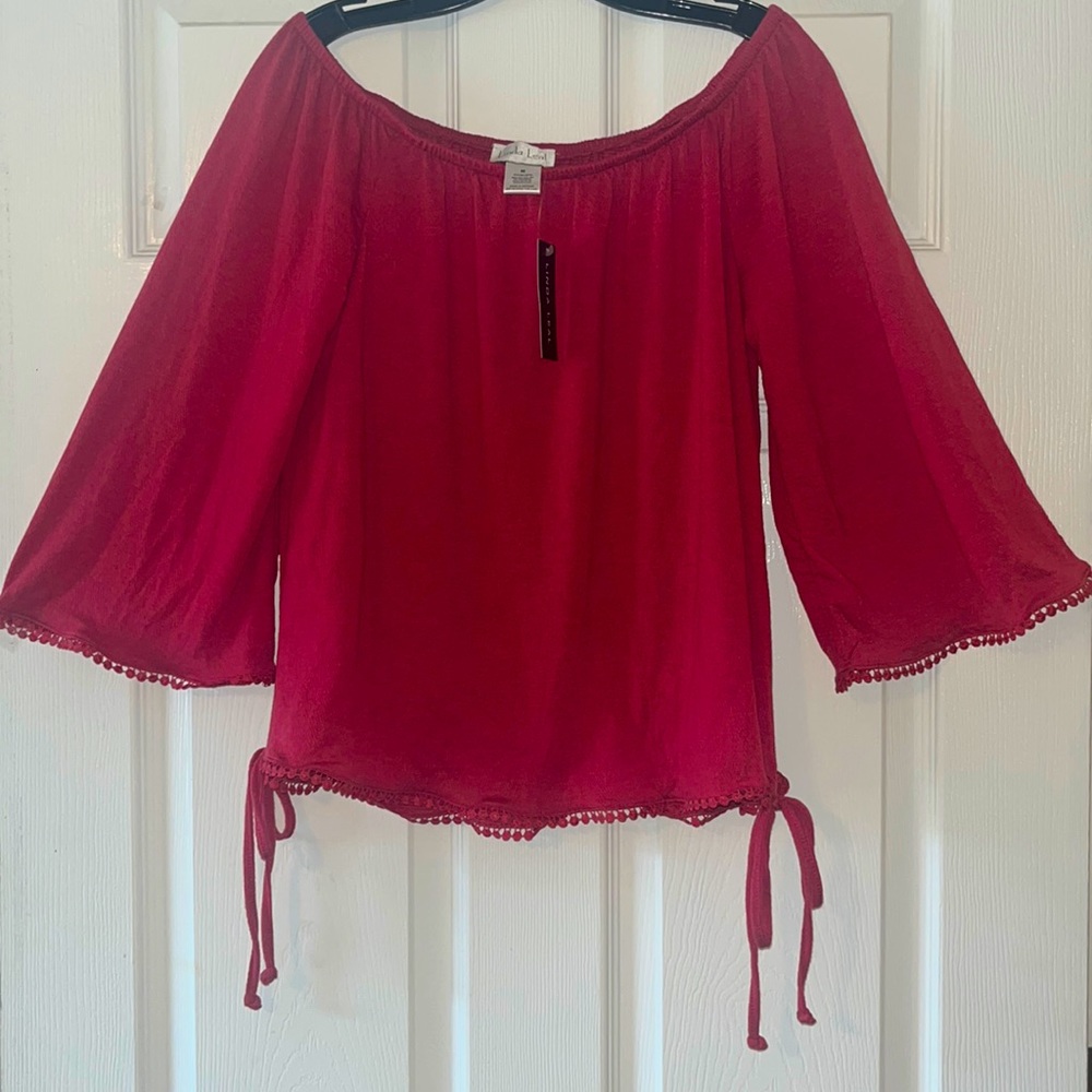 NWT Linda Leal boho style top size medium